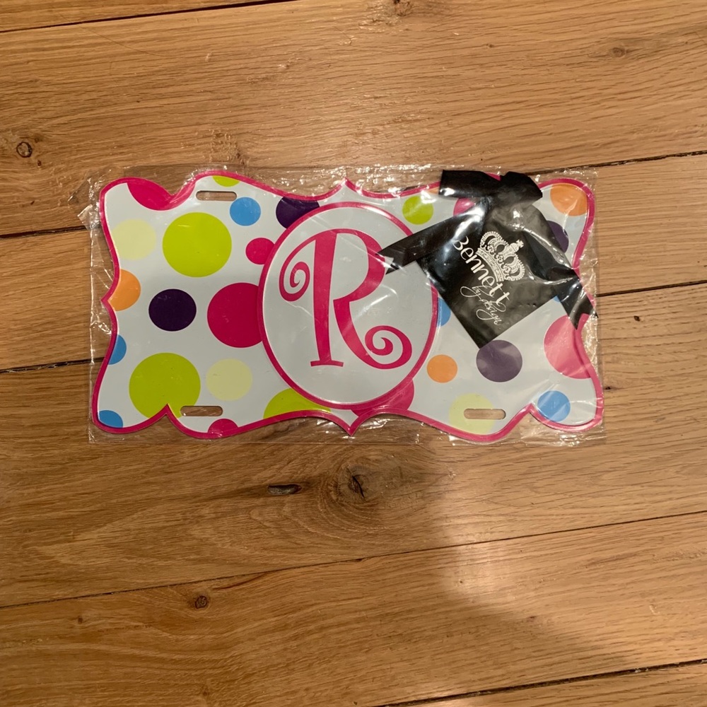 Car tag “R” monogram initial - Picture 1 of 2